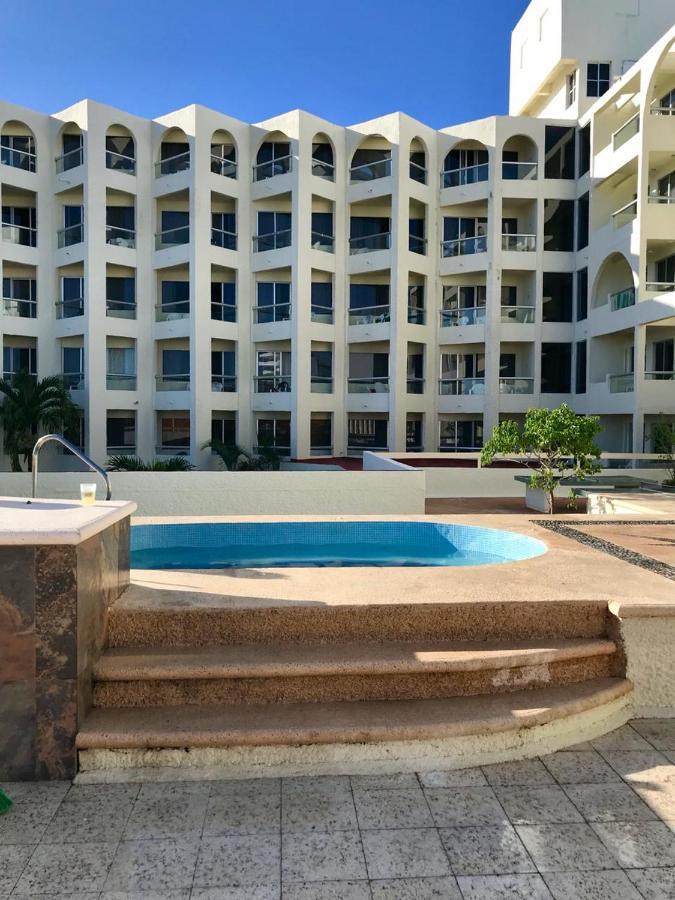 Increible Departamento Con La Mejor Playa Apartment แคนคูน ภายนอก รูปภาพ